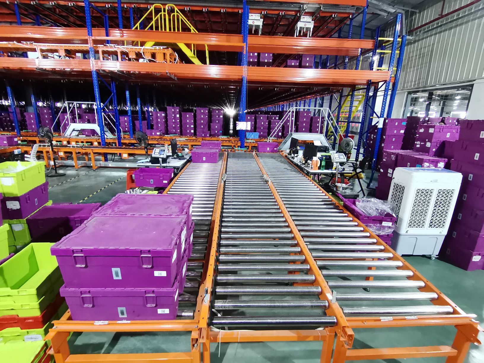 mould-king-about-us-banner-1